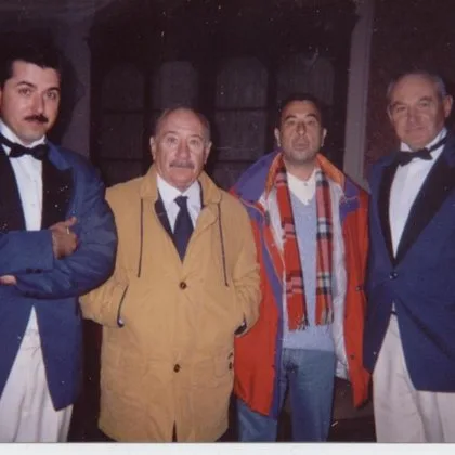 Junto al director José Luis Garcí y el actor Alfredo Landa